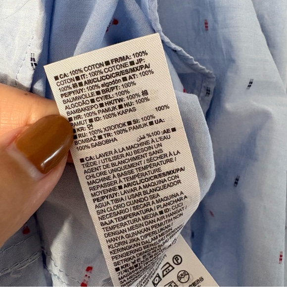 GAP Men’s Button Down Cotton Shirt - Picture 9 of 9